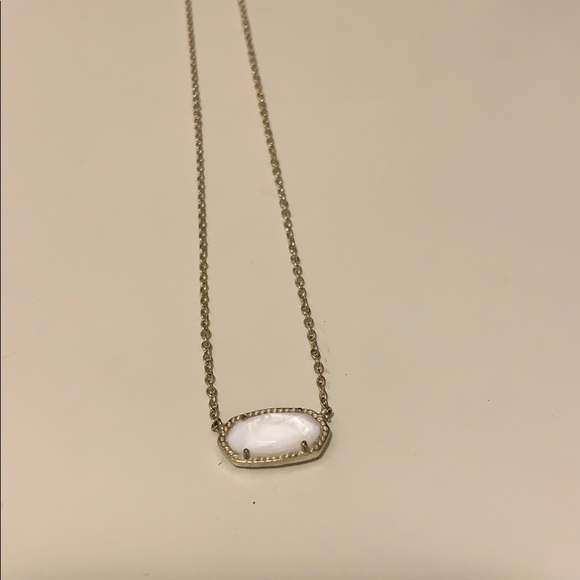 Kendra Scott necklace (white stone) - Picture 1 of 4